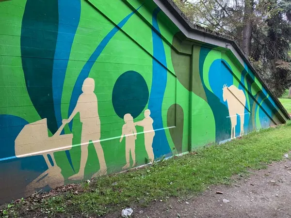 Untitled mural (1 of 10)